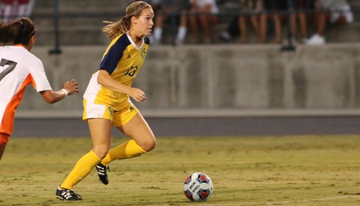 UC Irvine Women’s Soccer Hikes North to Face Wolfpack, Rams